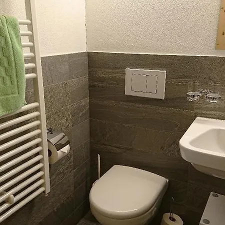 בית הארחה Surselva Breíl